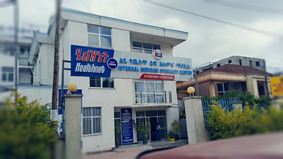 Healthcare professionals at HealthNet